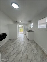 11431 Char Ann Dr in Ft. Myers, FL - Building Photo - Building Photo