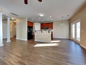 35 Summer Hill Ct in Richmond Hill, GA - Building Photo - Building Photo