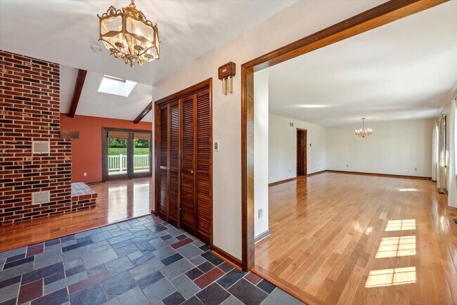 455 W Sickle St in Kennett Square, PA - Building Photo - Building Photo