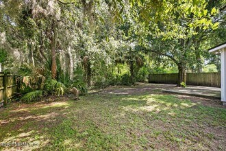 8207 Highfield Ave in Jacksonville, FL - Building Photo - Building Photo