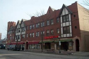 Domain on Vail in Arlington Heights, IL - Building Photo