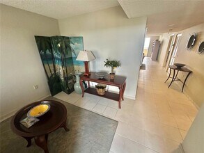 6035 Sea Ranch Dr, Unit 508 in Hudson, FL - Building Photo - Building Photo