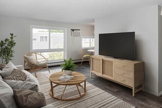 ReNew Minnehaha in Minneapolis, MN - Foto de edificio - Building Photo