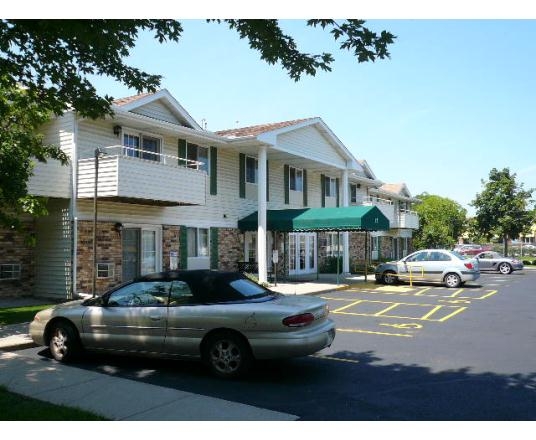 Dempsey Commons in Madison, WI - Building Photo