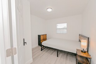 842 W 31st St in Jacksonville, FL - Building Photo