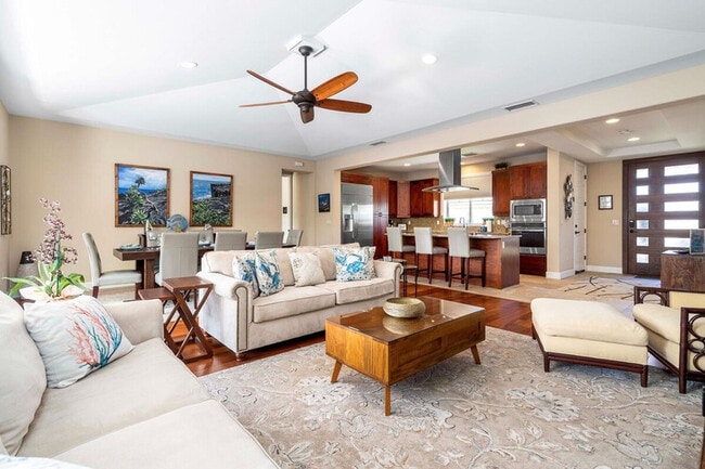78-118-118 Holuakai St