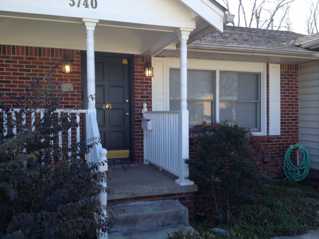 property at 3740 E 39th Pl