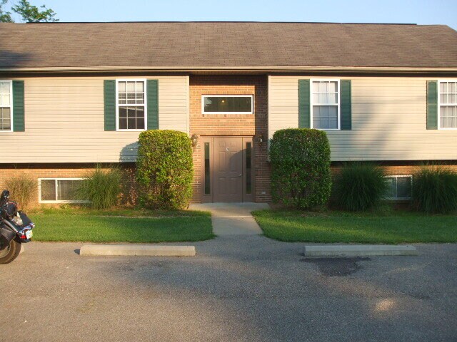 3 N Montague Ave, Unit A in Zanesville, OH - Building Photo