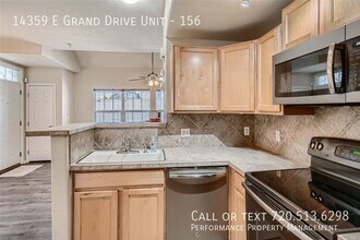 14359 E Grand Dr in Aurora, CO - Building Photo - Building Photo