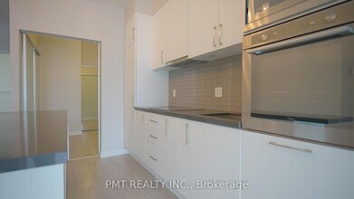 27-1727 Bathurst St in Toronto, ON - Building Photo - Building Photo