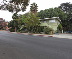 1864-74 Talmadge St Apartments