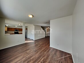 8751 Westbrae Park Ln in Houston, TX - Building Photo - Building Photo