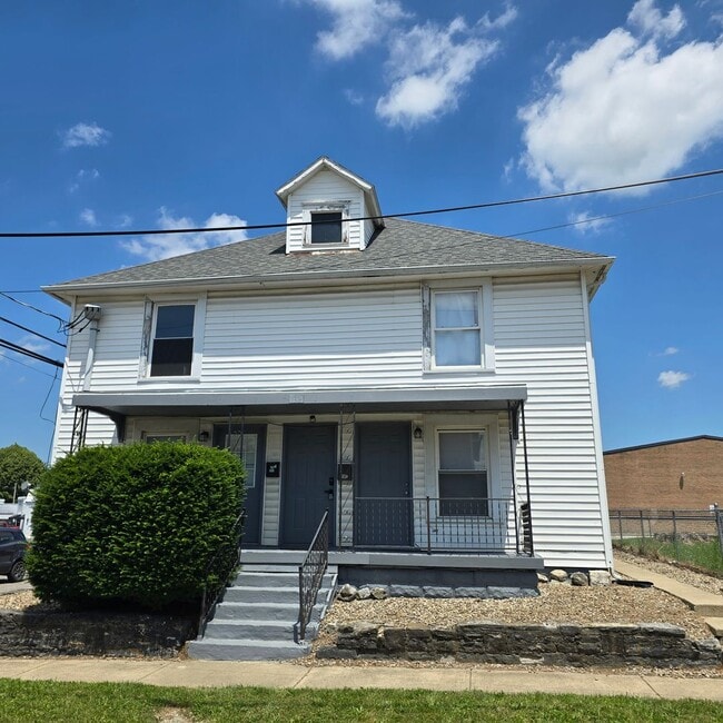 property at 132 E Farming St