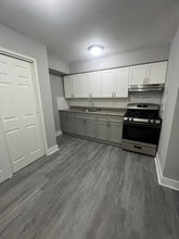 147 Cleveland St in Orange, NJ - Building Photo - Building Photo