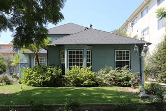 1505 Veteran Ave in Los Angeles, CA - Building Photo - Building Photo