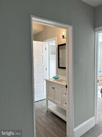 2549 Shields St photo'