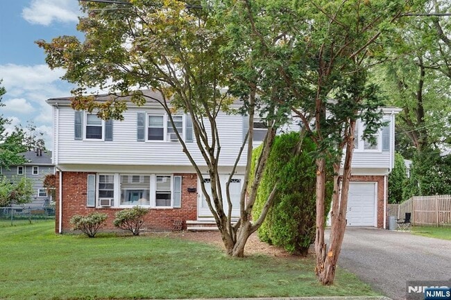 property at 44 Davenport Ave