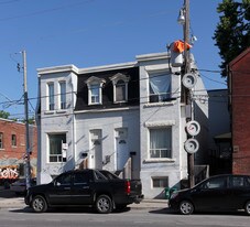 314-316 Harbord St in Toronto, ON - Building Photo