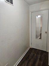 1811 Emerson St-Unit -Apt C in Evanston, IL - Foto de edificio - Building Photo