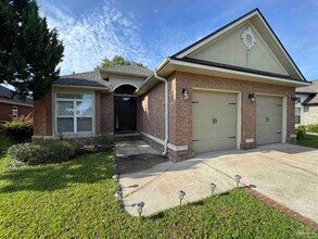 5402 New Abbey Ln in Milton, FL - Building Photo - Building Photo