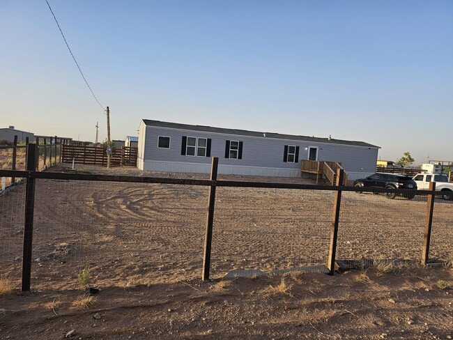 1136 Luna Dr in Chaparral, NM - Building Photo - Building Photo