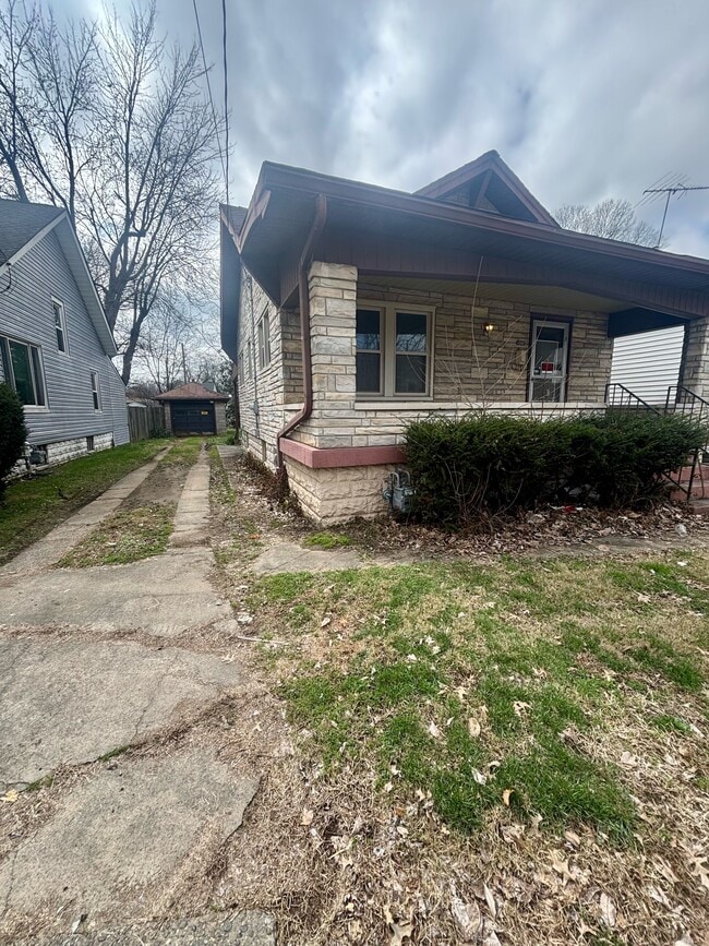 1310 Earl Ave in Louisville, KY - Building Photo - Building Photo