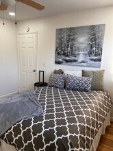 3638 Pocahontas Ct in San Diego, CA - Building Photo - Building Photo