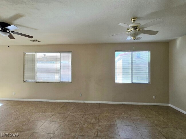 2953 Indigo Haven Ct in Las Vegas, NV - Building Photo - Building Photo