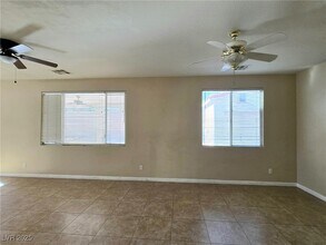 2953 Indigo Haven Ct in Las Vegas, NV - Building Photo - Building Photo