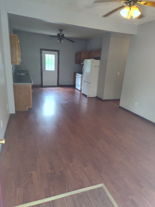 1568 IL-23 in Streator, IL - Building Photo - Building Photo