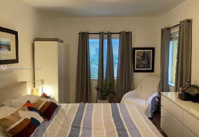 729 NE 16th Ave in Fort Lauderdale, FL - Building Photo - Building Photo