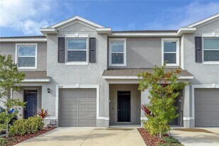 17637 Crescent Moon Lp in Lakewood Ranch, FL - Building Photo