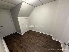 148-150 Third St. Apt., Unit 1 in Bangor, ME - Building Photo - Building Photo