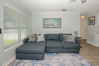 110 SW Hideaway Pl in Stuart, FL - Building Photo - Building Photo