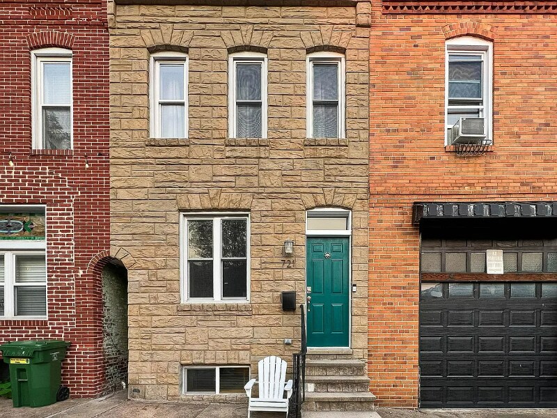 721 S Milton Ave in Baltimore, MD - Building Photo