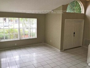 15475 SW 146th Terrace in Miami, FL - Building Photo - Building Photo