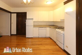 822 W Waveland Ave, Unit A04C in Chicago, IL - Building Photo - Building Photo