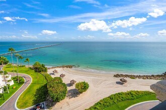 7471 Fisher Island Dr in Miami Beach, FL - Building Photo - Building Photo