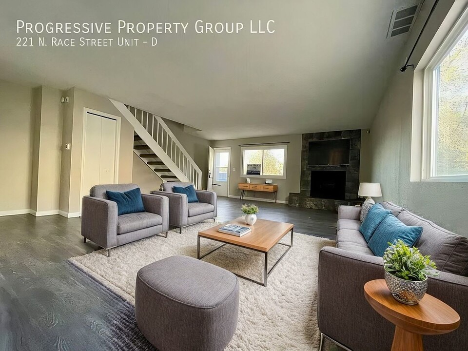 221 N Race St-Unit -221RSD in Fountain, CO - Building Photo