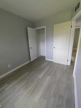 2914 Cheyenne Ave in Flint, MI - Foto de edificio - Building Photo