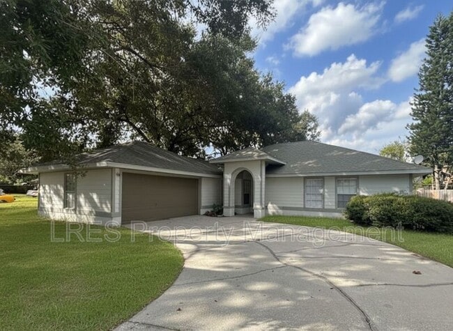 1004 Stout Ct in Oviedo, FL - Building Photo - Building Photo