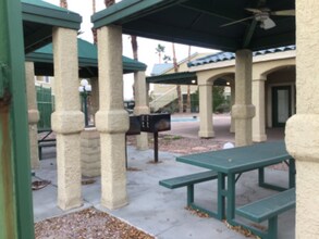 1520 Jamielinn Ln in Las Vegas, NV - Building Photo - Building Photo