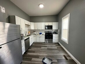 225 N 6th St in Cambridge, OH - Building Photo - Building Photo