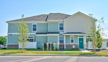 15703 N Knightgate Ln in Nampa, ID - Building Photo - Building Photo