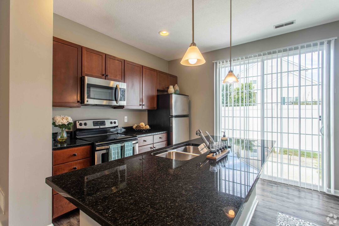 The Ridge at Chestnut Hill in Columbus, OH - Foto de edificio