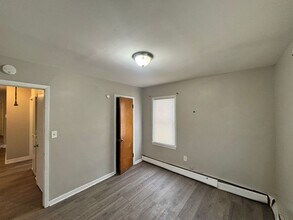 21456 Audrey Ave in Warren, MI - Building Photo - Building Photo