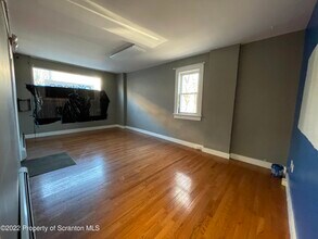 135 W Market St in Scranton, PA - Building Photo - Building Photo