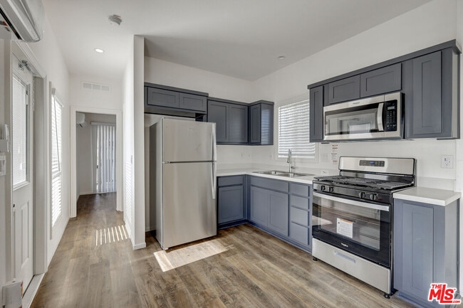 17650 Grand Ave in Lake Elsinore, CA - Building Photo - Building Photo