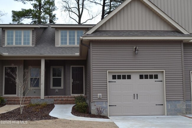 78 Cypress Cir in Southern Pines, NC - Building Photo - Building Photo