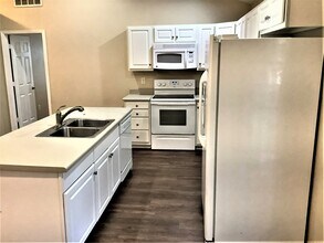 1208 Williamsburg Dr in Anderson, SC - Building Photo - Building Photo